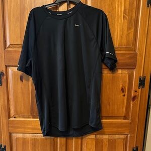 Nike Drifit Men's Black Short Sleeve Tee XL